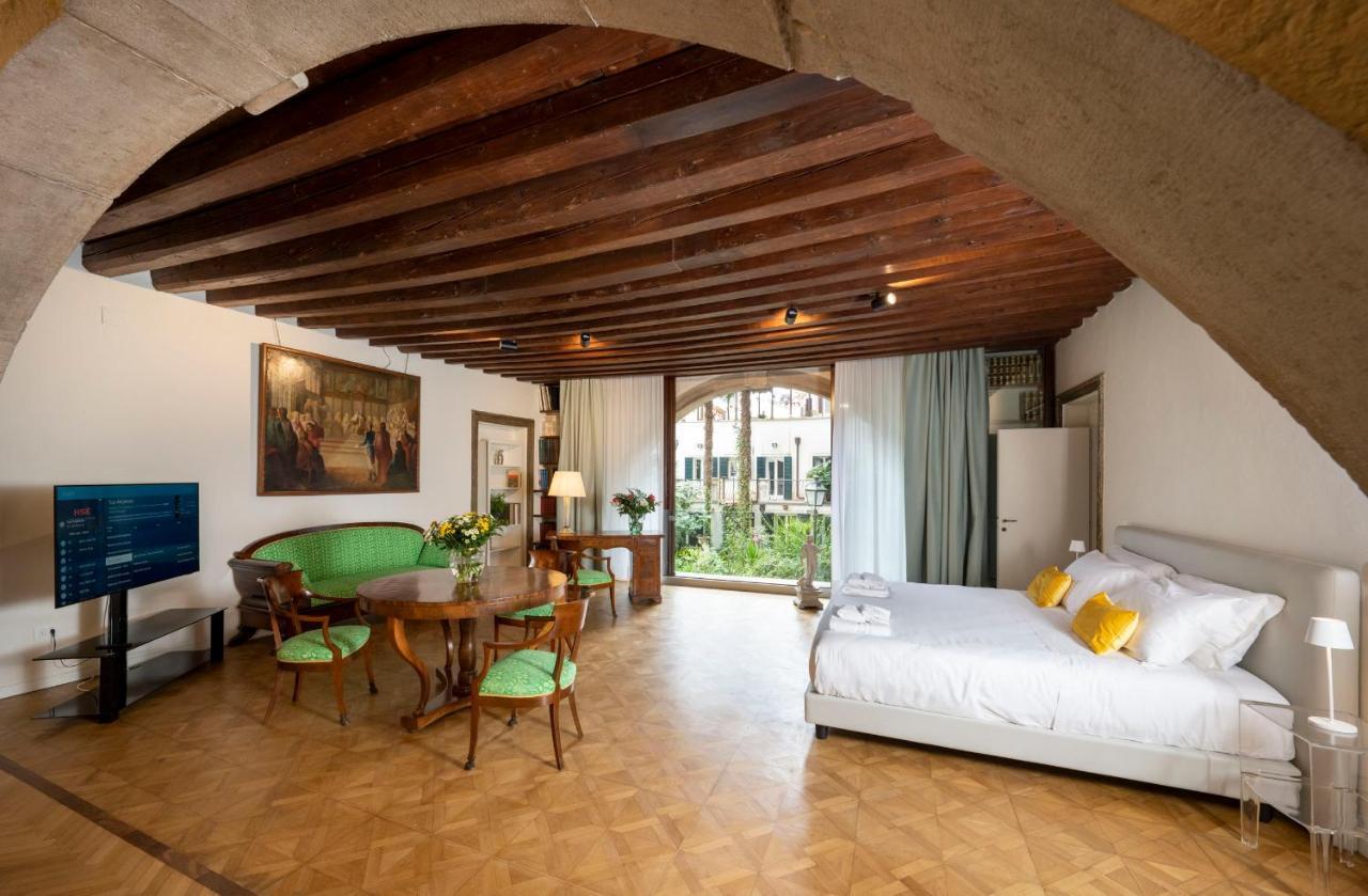 Mocenigo Grand Canal Luxury Suites Βενετία Εξωτερικό φωτογραφία